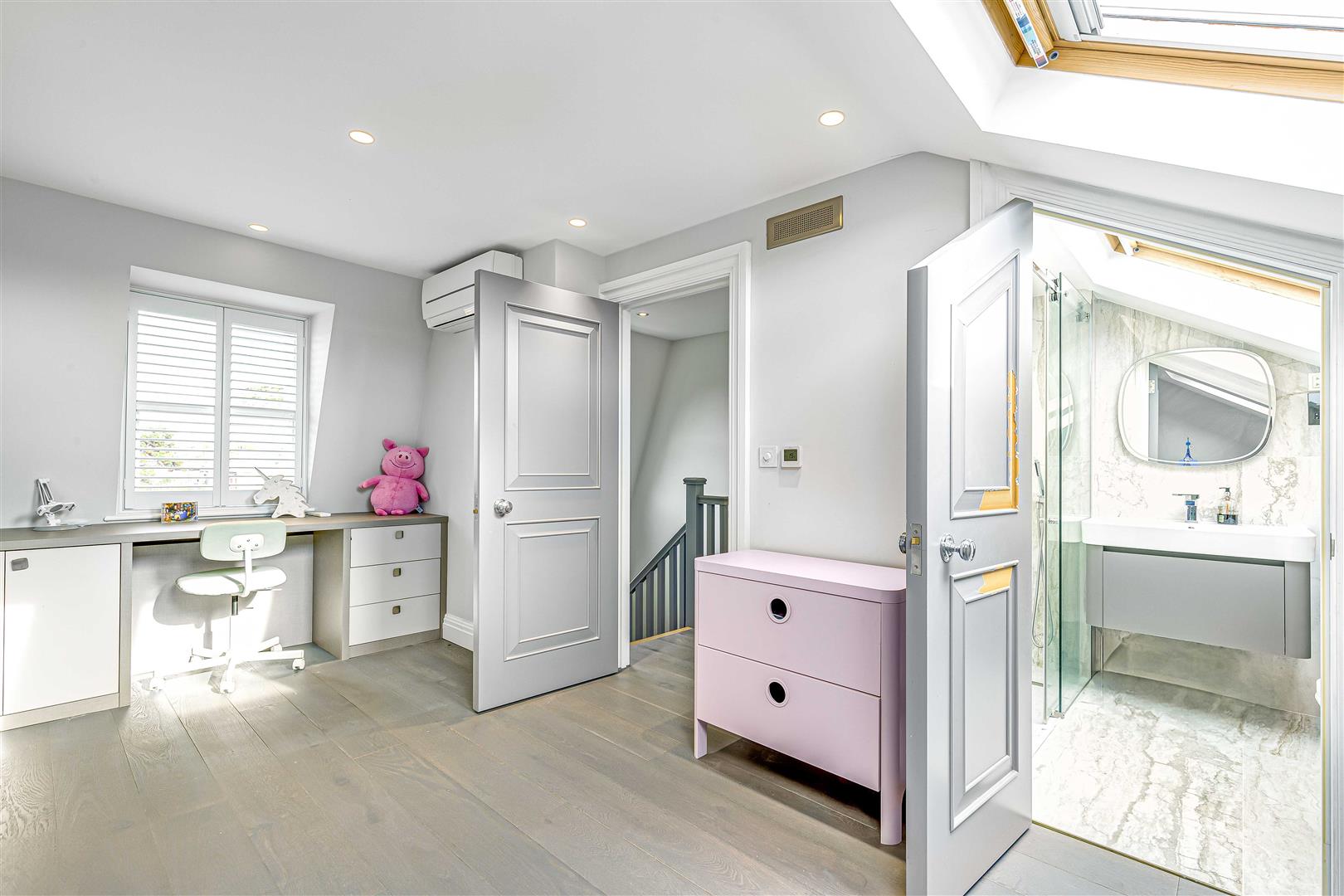 Princes Road, Wimbledon Andrew Scott Robertson